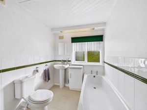 Photo 16- click for photo gallery